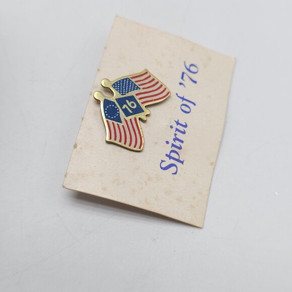 Spirit Of '76 American Flag Lapel Pin Bicentennial - Picture 2 of 4